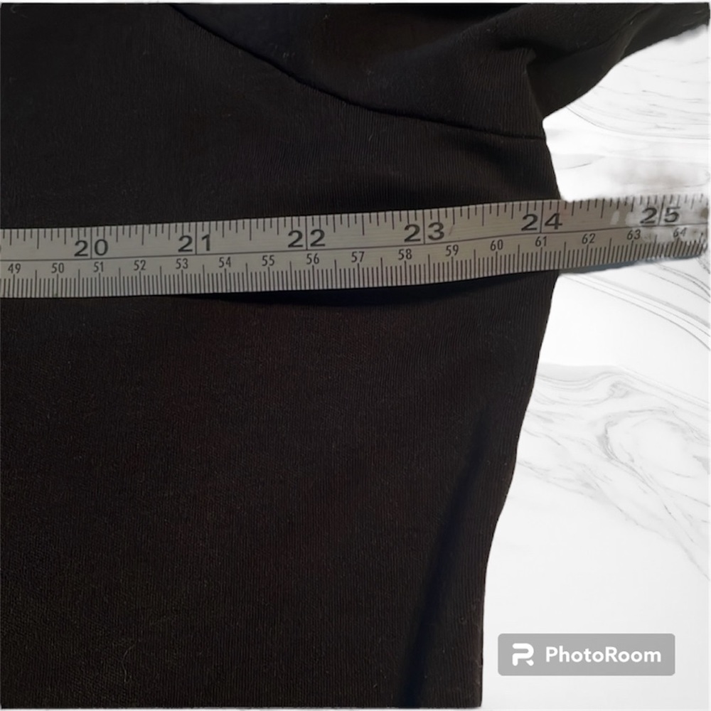 Isaac Mizrahi live essential tee size 2X black long sleeve stretch scoop neck - Picture 4 of 8